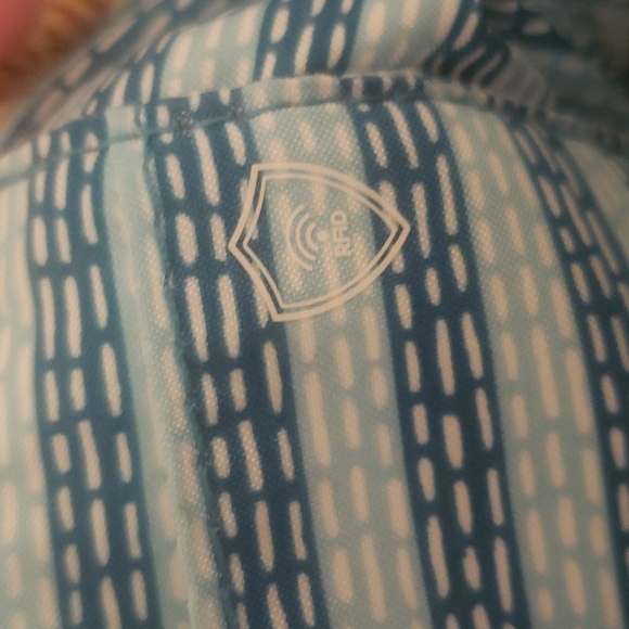 Vera Bradley Superbloom Carson RFID mini crossbody - Picture 11 of 13